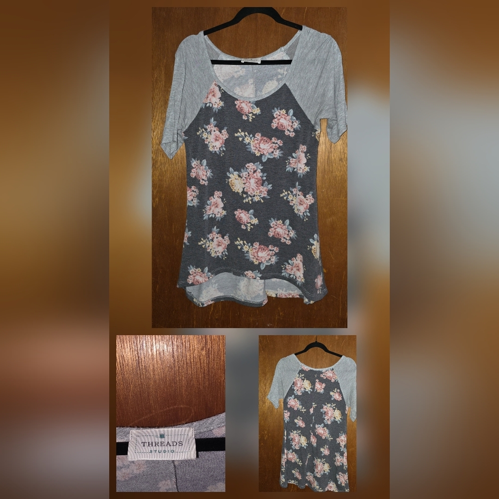 Gray Floral Short Sleeve Top